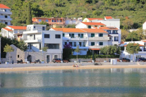 Apartments by the sea Igrane, Makarska - 6653